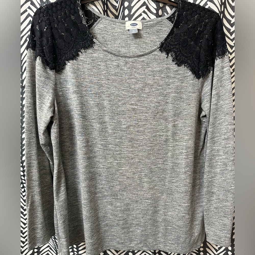 Lace Shoulder Long Sleeve Top